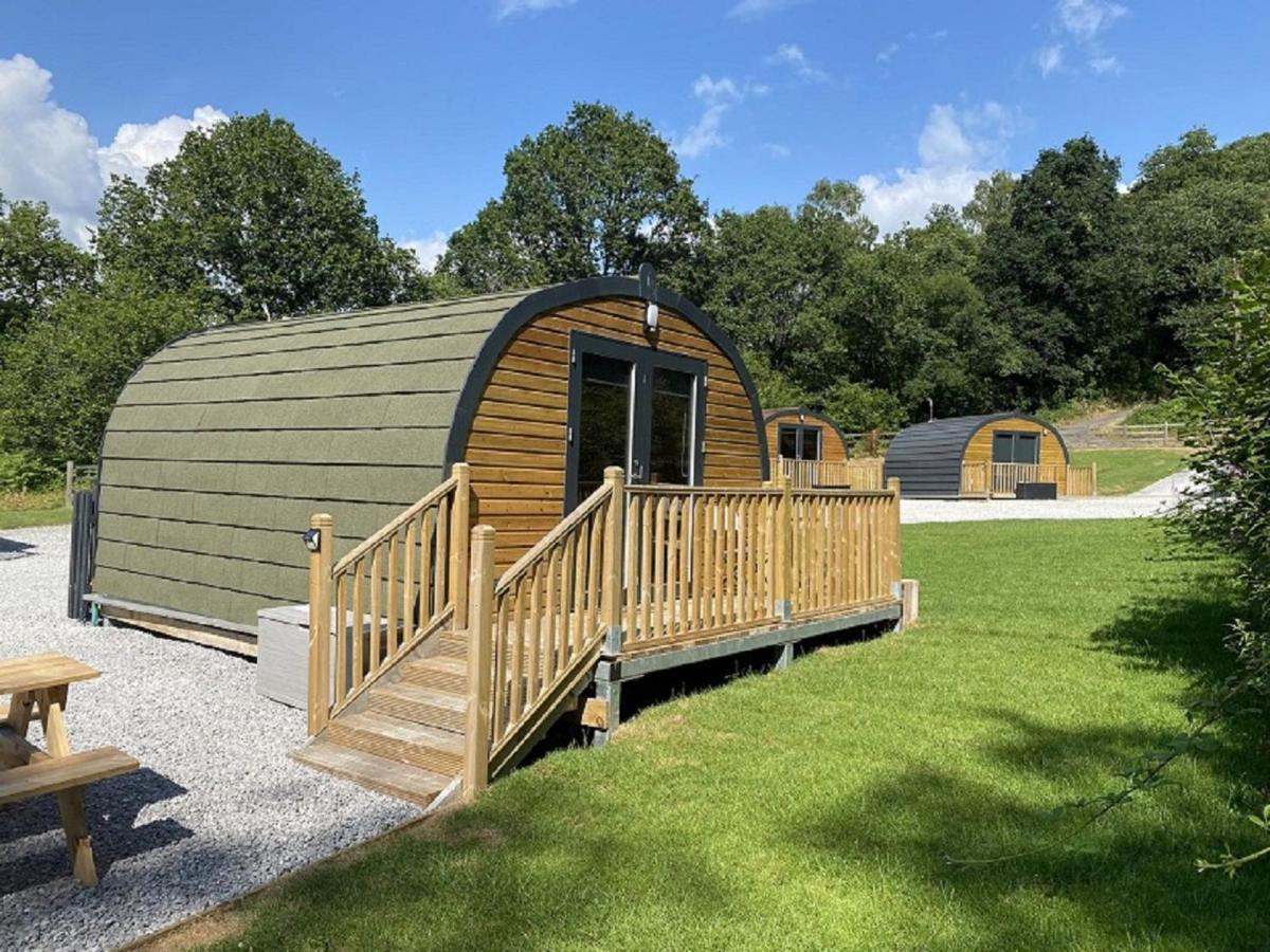 Disney Pod 7 Pet Free Vila Neath Exterior foto